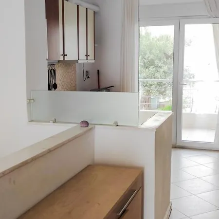 Porto Maria Beachfront House גראקיני