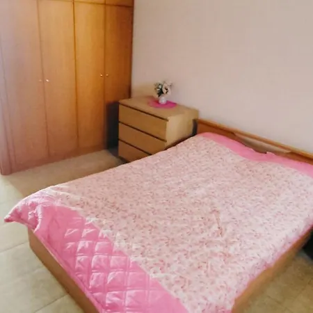 Porto Maria Beachfront House * גראקיני